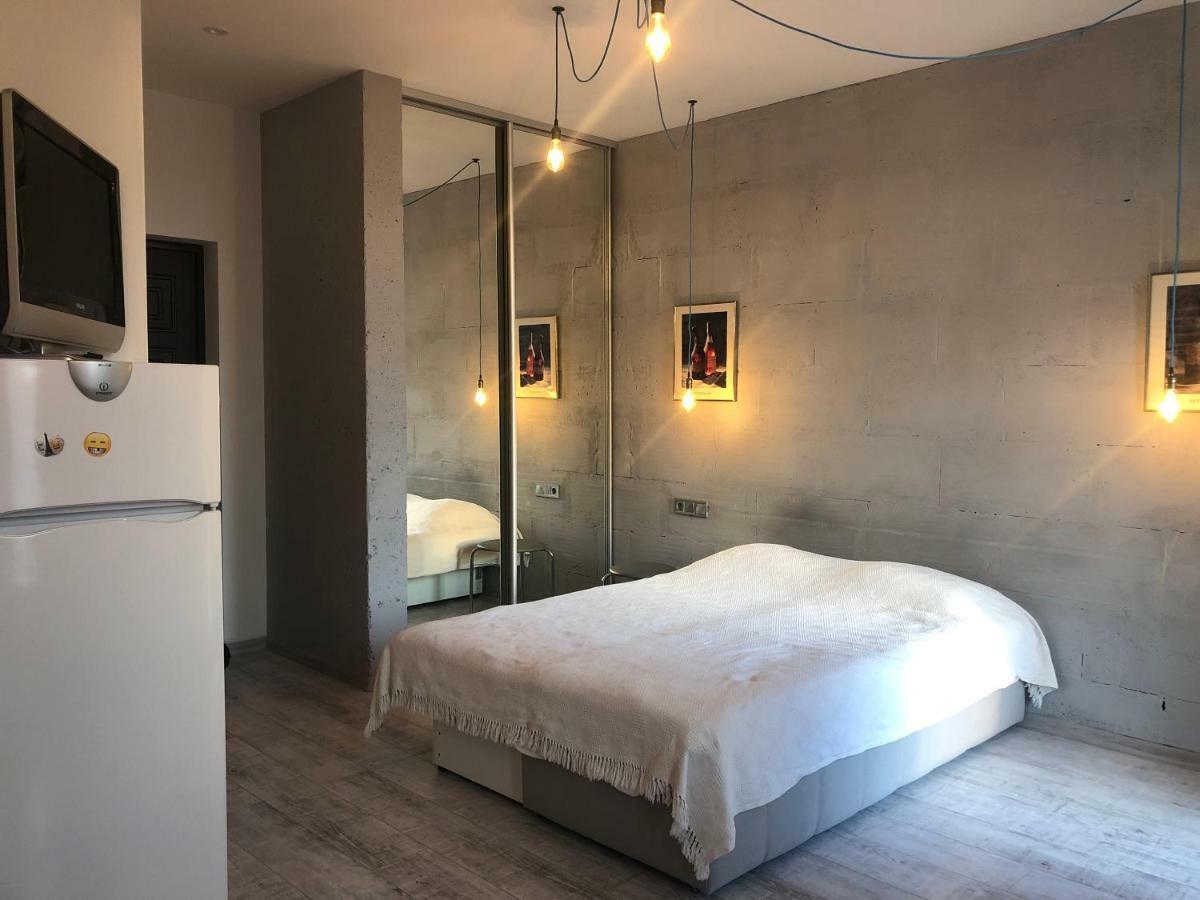 Apartmán Современный Жк "Демеевский" Kyjev Exteriér fotografie